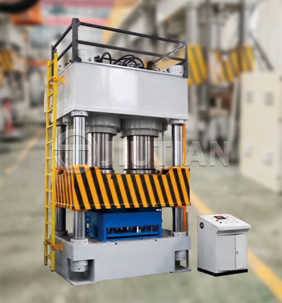 Double Moulds Wood Pallet Machine